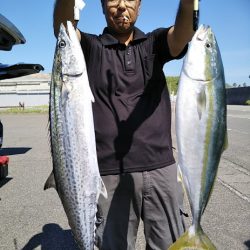 康仁丸・ジギング釣り果